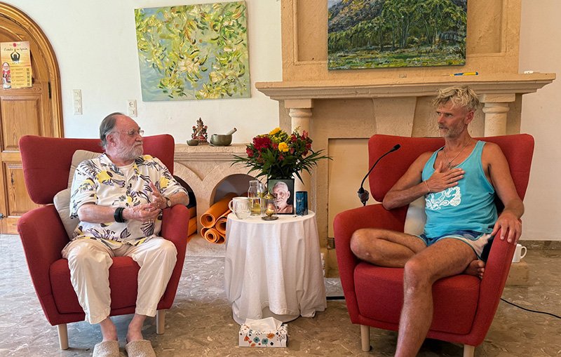 satsang-yogi-2.jpg